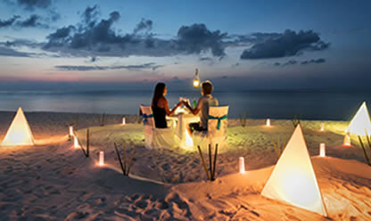 Viajes a LUNA DE MIEL ISLAS MALDIVAS 5*: HOTEL YOU & ME BY COCOON  (7 NOCHES EN HABITACION BEACH SUITE POOL EN MP) 2024 en español | Agencia de Viajes Festival